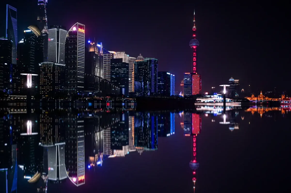 Best eSIM for China: Shanghai skyline and Bund waterfront at dusk