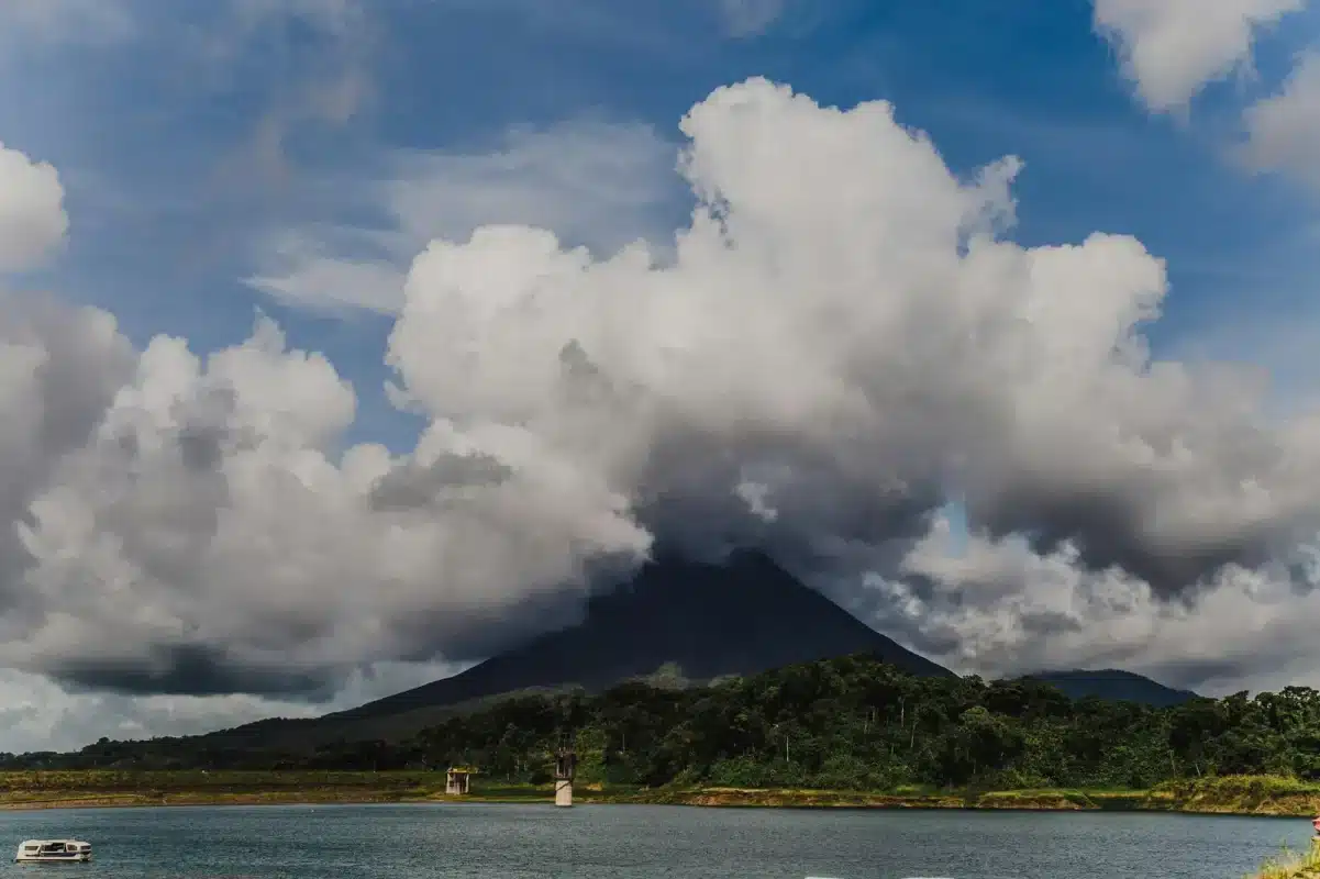 Best eSIM for Costa Rica: Arenal volcano with cellular signal towers